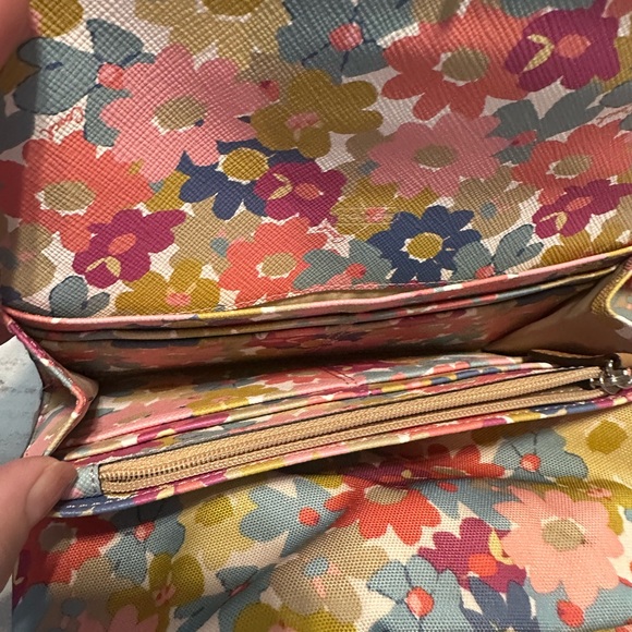 Authentic COACH Handbag and matching wallet - EUC! - Picture 9 of 11